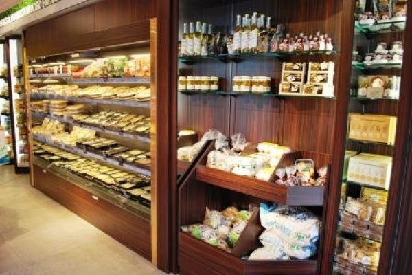 phoca_thumb_l_stewarts butchers 007.jpg